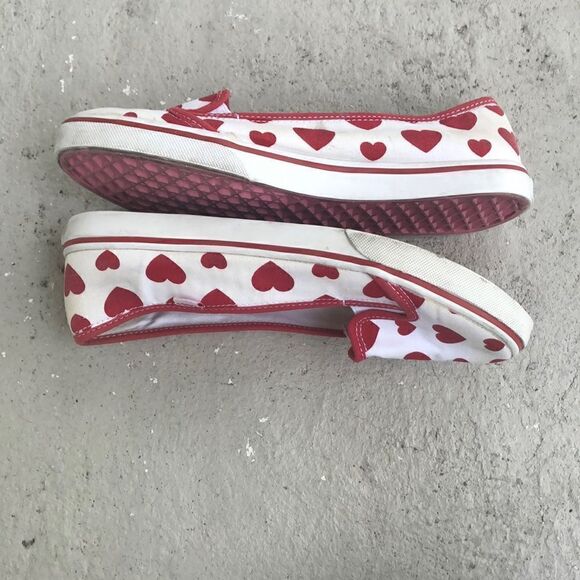 Vans heart slip on’s - Picture 1 of 8